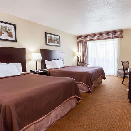 Toronto East Inn Luaran gambar
