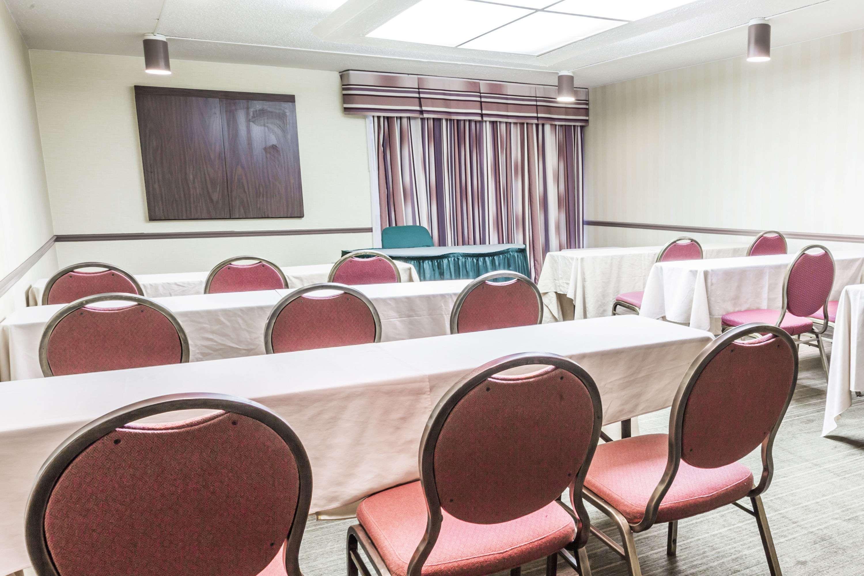 Toronto East Inn Luaran gambar